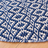 Safavieh Montauk 6'-0" x 6'-0" Rug in Ivory / Navy