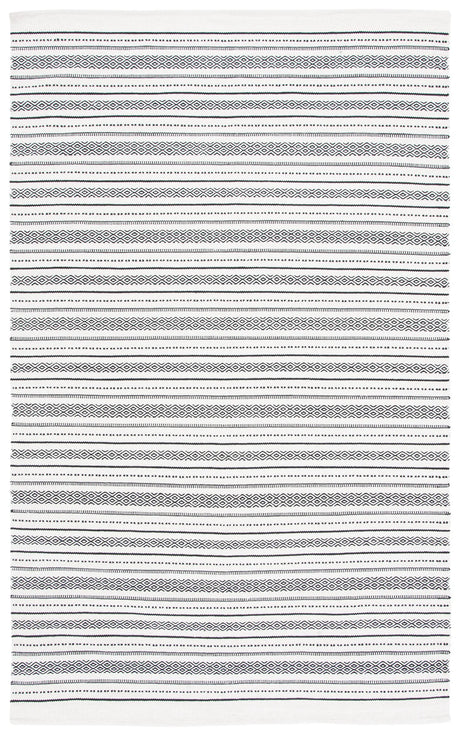 Safavieh Kilim 4'-0" x 6'-0" Rug in Ivory / Black