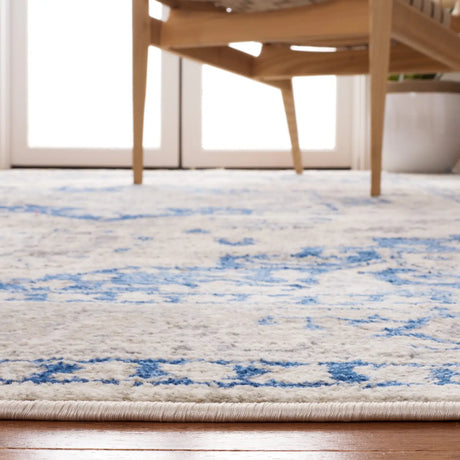 Safavieh Brentwood 4'-0" x 6'-0" Rug in Ivory / Blue