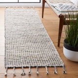 Safavieh Casablanca 2'-3" x 8'-0" Rug in Black / Ivory