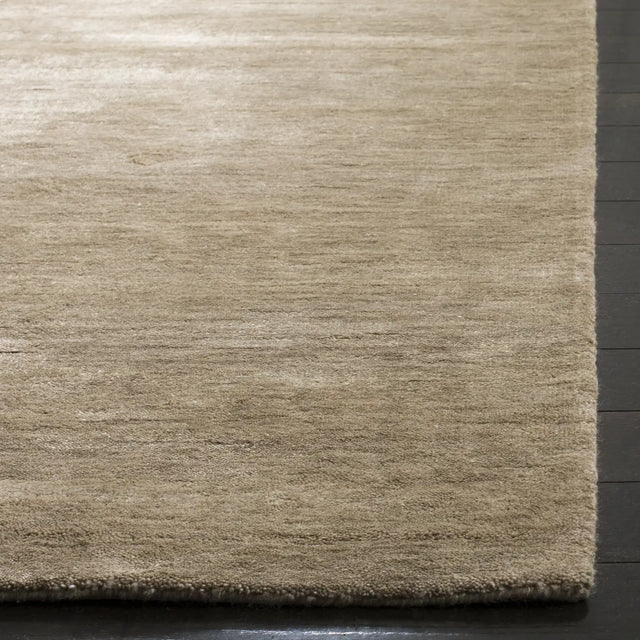Safavieh Mirage 6'-0" x 9'-0" Rug in Sandstone