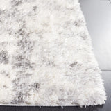 Safavieh Lindsay Shag 4'-0" x 6'-0" Rug in Ivory / Grey