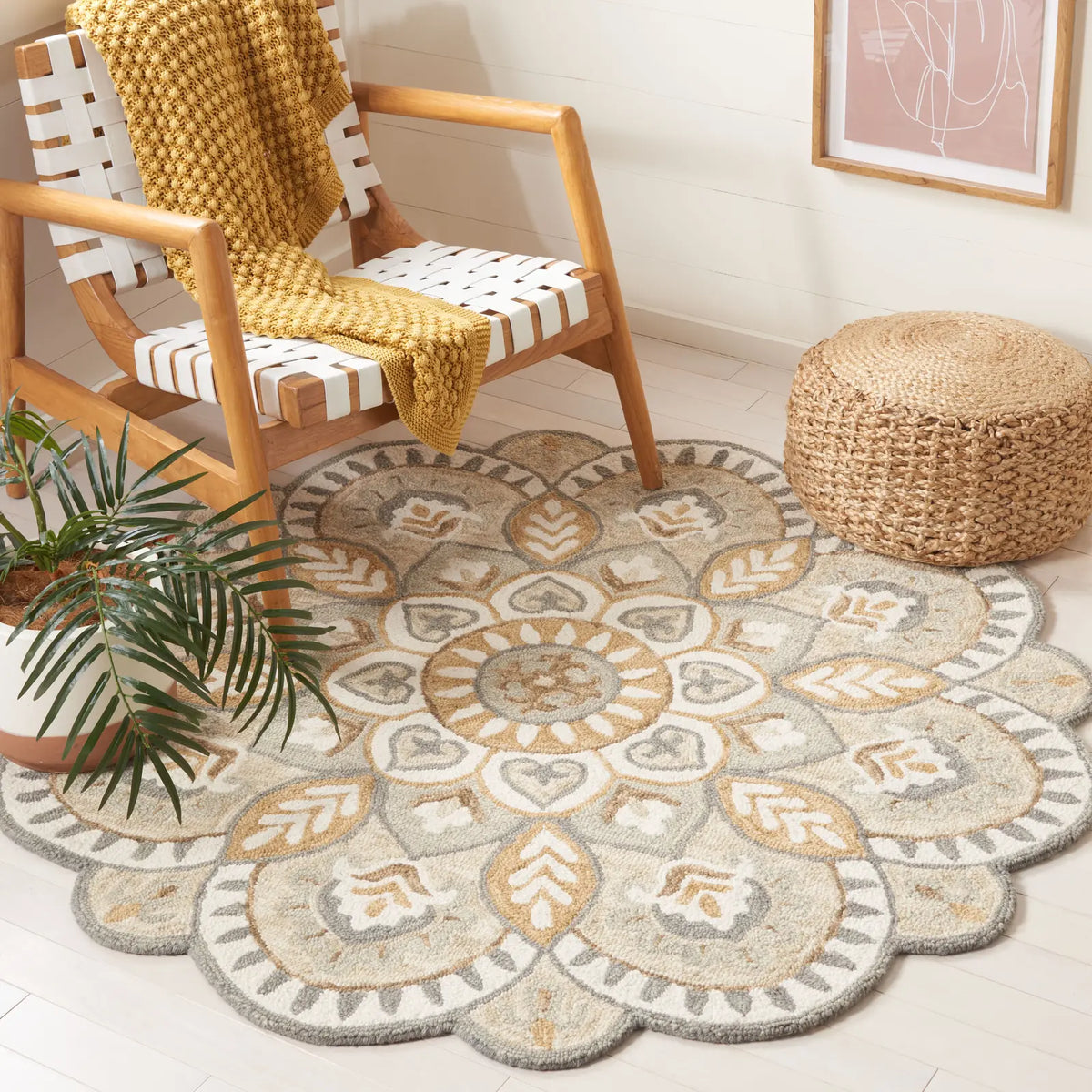Safavieh Novelty 5'-0" x 5'-0" Rug in Ivory / Beige