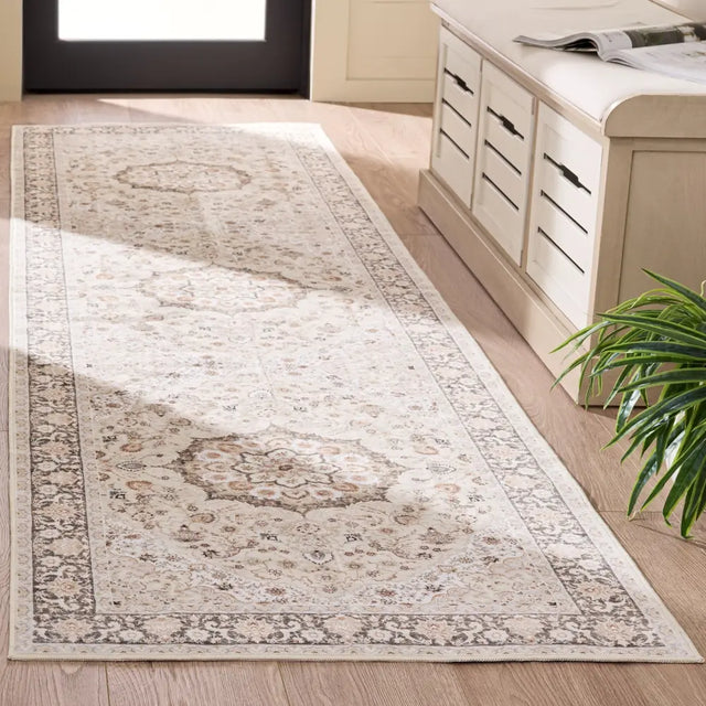 Safavieh Arizona 2'-6" x 8'-0" Rug in Sage / Ivory