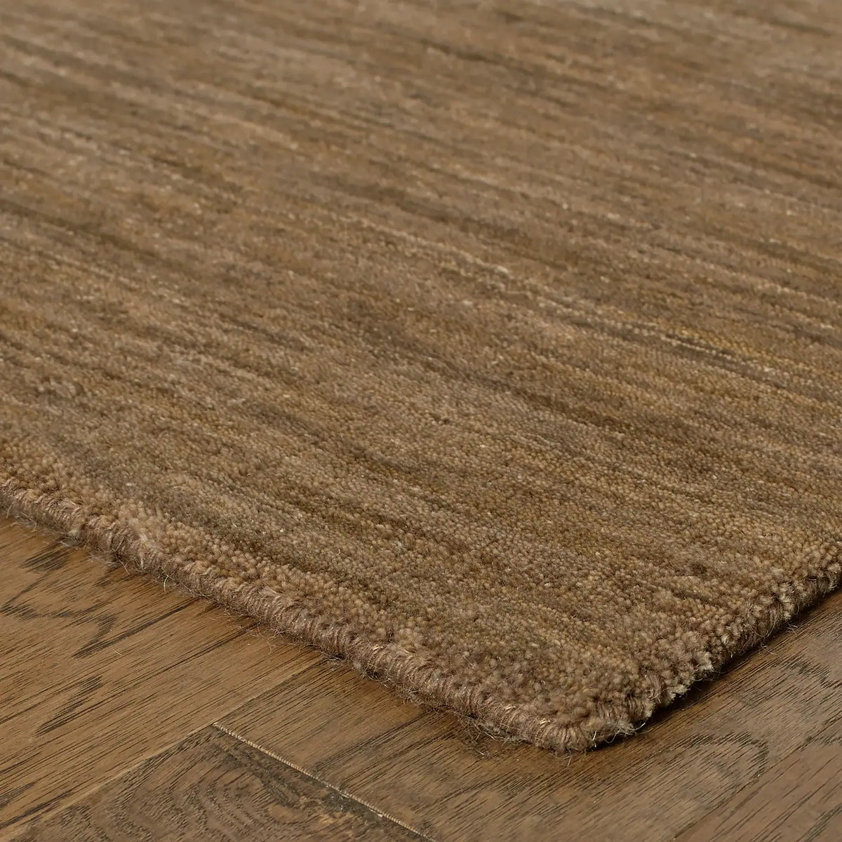 Oriental Weavers Sphinx Aniston 27104 Tan / Tan Rugs - corner detail