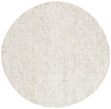 Safavieh Ebony 6'-0" x 6'-0" Rug in Light Green / Ivory
