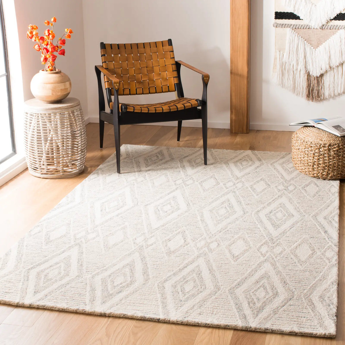 Safavieh Micro-Loop 5'-0" x 8'-0" Rug in Sage
