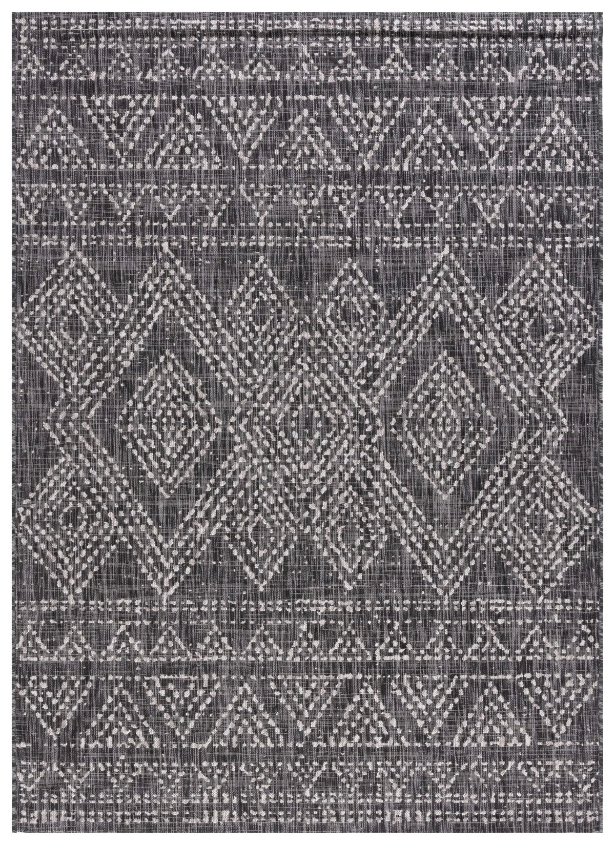 Safavieh Courtyard 5'-3" x 7'-7" Rug in Black / Beige
