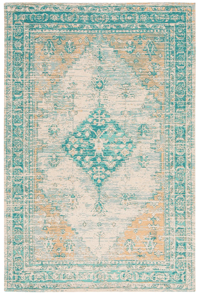 Safavieh Classic Vintage 4'-0" x 6'-0" Rug in Aqua