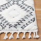 Safavieh Moroccan Tassel Shag 4'-0" x 6'-0" Rug in Ivory / Grey