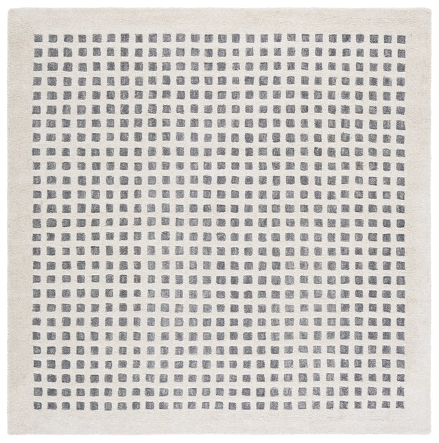 Safavieh Ebony 6'-0" x 6'-0" Rug in Ivory / Black