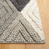 Safavieh Natura 5'-0" x 8'-0" Rug in Anthracite