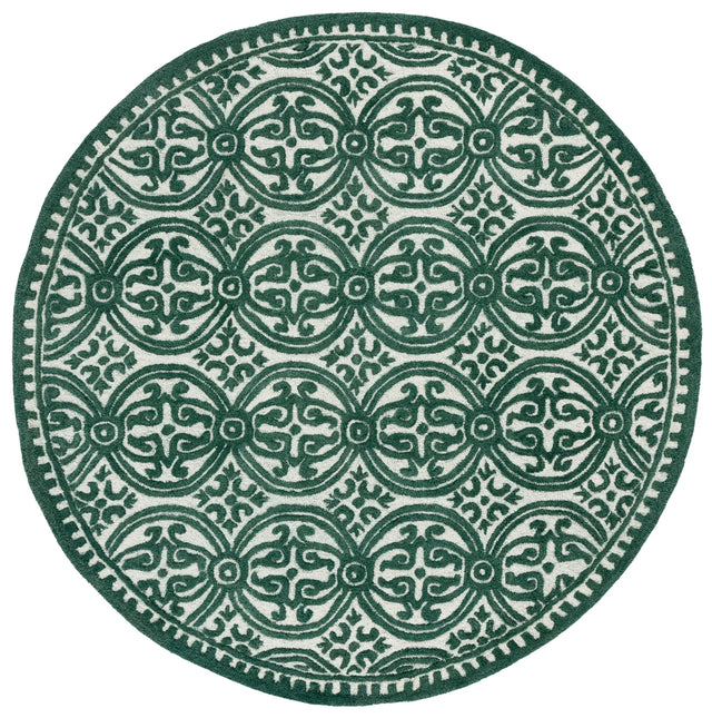 Safavieh Cambridge 6'-0" x 6'-0" Rug in Ivory / Green