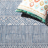Safavieh Courtyard 4'-0" x 5'-7" Rug in Grey / Navy