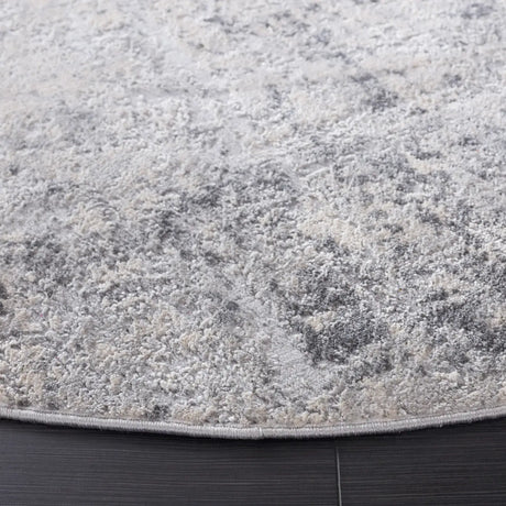 Safavieh Vogue 6'-7" x 6'-7" Rug in Grey / Light Grey