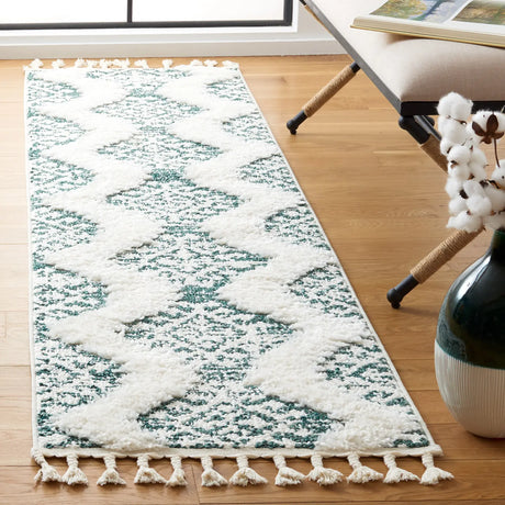 Safavieh Moroccan Tassel Shag 2'-3" x 8'-0" Rug in Green / Ivory