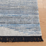 Safavieh Kilim 4'-0" x 6'-0" Rug in Blue / Ivory