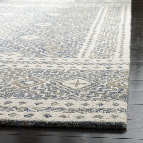 Safavieh Micro-Loop 5'-0" x 8'-0" Rug in Blue / Ivory