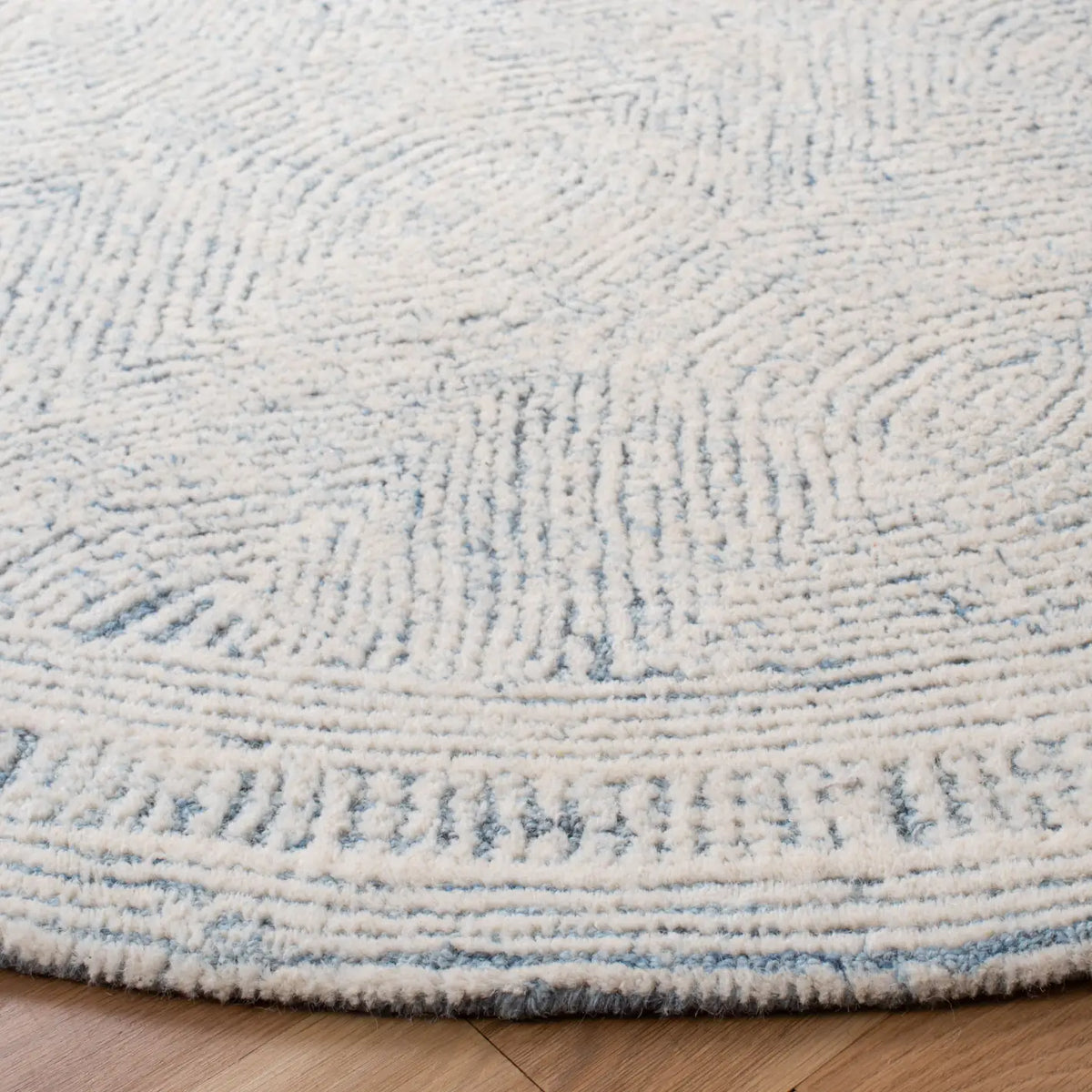 Safavieh Abstract 6'-0" x 6'-0" Rug in Ivory / Blue