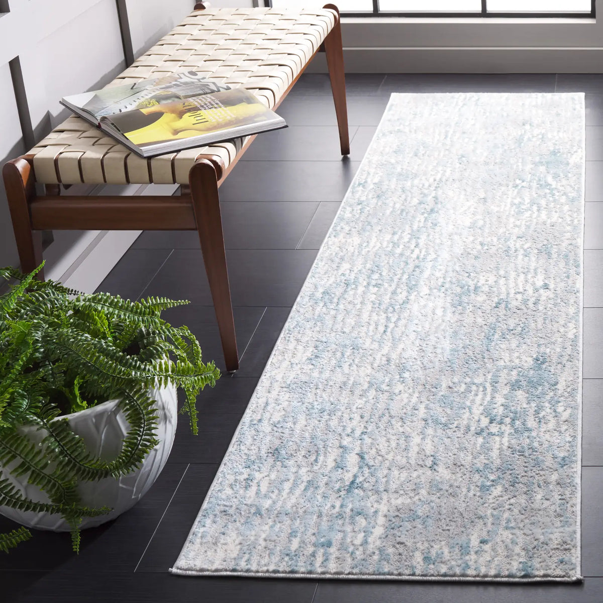 Safavieh Lagoon 2'-2" x 8'-0" Rug in Blue / Grey