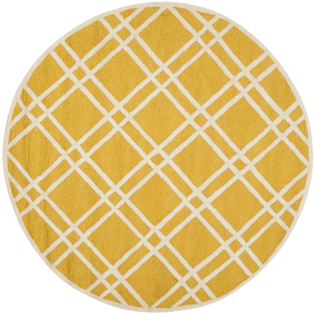 Safavieh Cambridge 6'-0" x 6'-0" Rug in Gold / Ivory