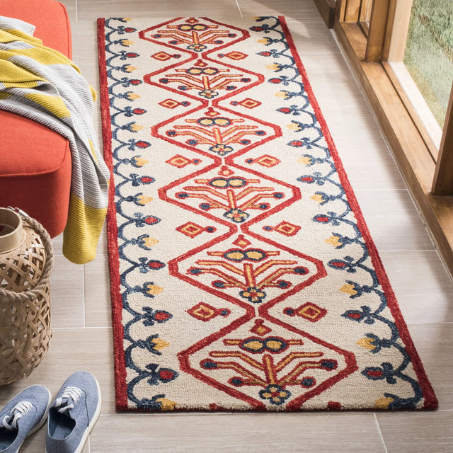 Safavieh Aspen 2'-3" x 7'-0" Rug in Ivory / Multi