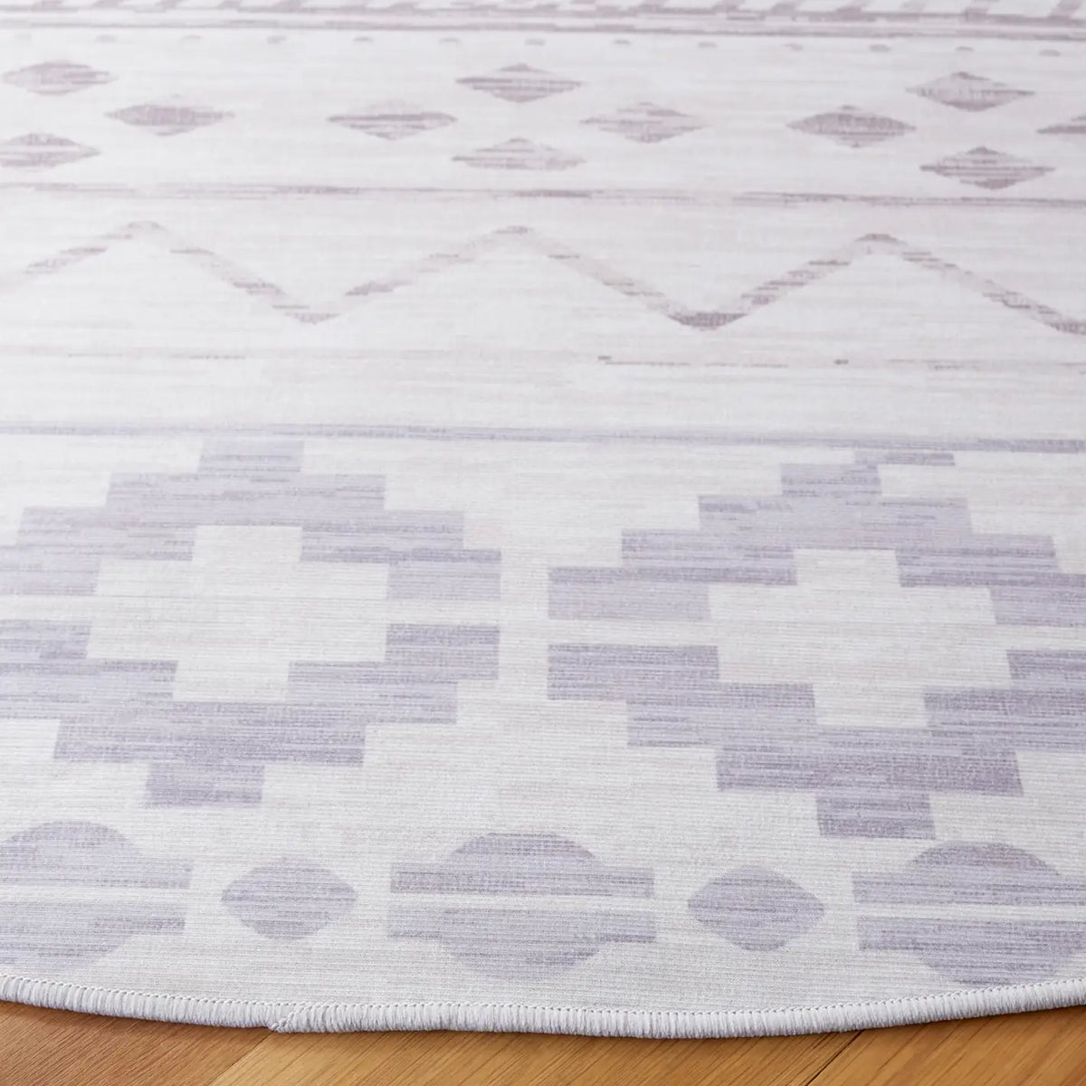 Safavieh Tucson 6'-0" x 6'-0" Rug in Beige / Grey