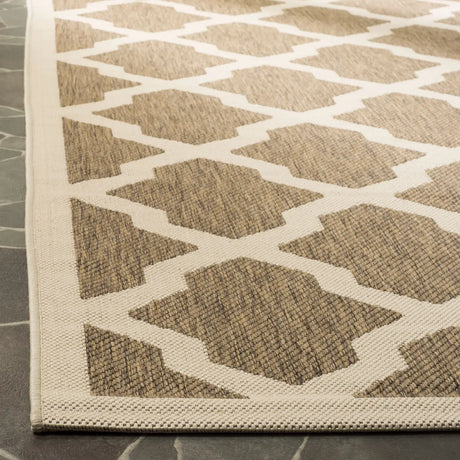 Safavieh Courtyard 4'-0" x 5'-7" Rug in Brown / Bone
