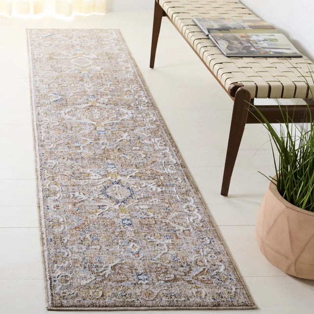 Safavieh Scarlett 400 2'-0" x 8'-0" Rug in Brown / Ivory