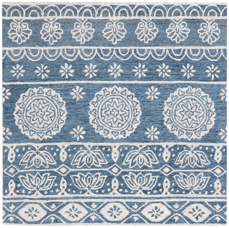 Safavieh Micro-Loop 5'-0" x 5'-0" Rug in Blue / Ivory