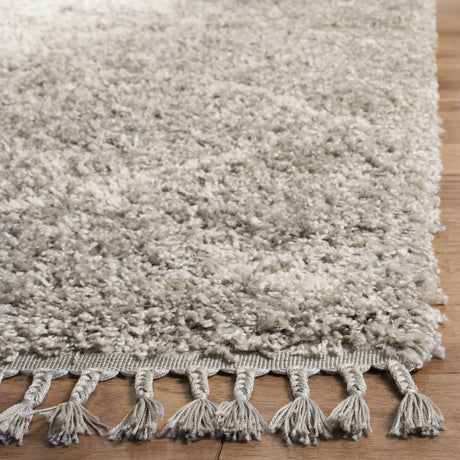 Safavieh Pro Lux Shag 400 4'-0" x 6'-0" Rug in Grey / Cream
