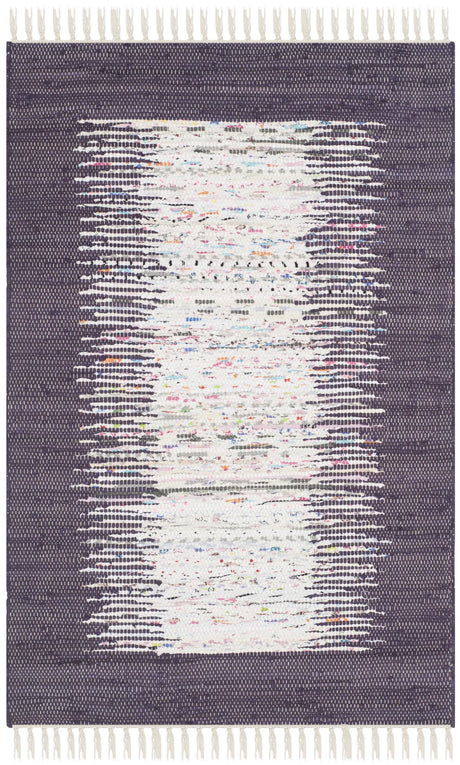 Safavieh Montauk 2'-6" x 4'-0" Rug in Ivory / Purple