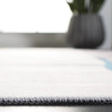 Safavieh Tacoma 4'-0" x 6'-0" Rug in Grey / Light Grey