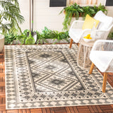 Safavieh Veranda 4'-0" x 5'-7" Rug in Ivory / Slate