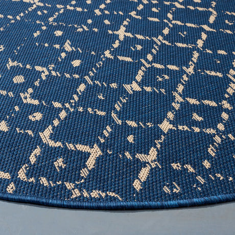 Safavieh Courtyard 6'-7" x 6'-7" Rug in Navy / Ivory