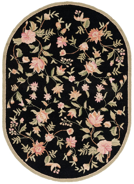 Safavieh Chelsea 4'-6" x 6'-6" Rug in Black