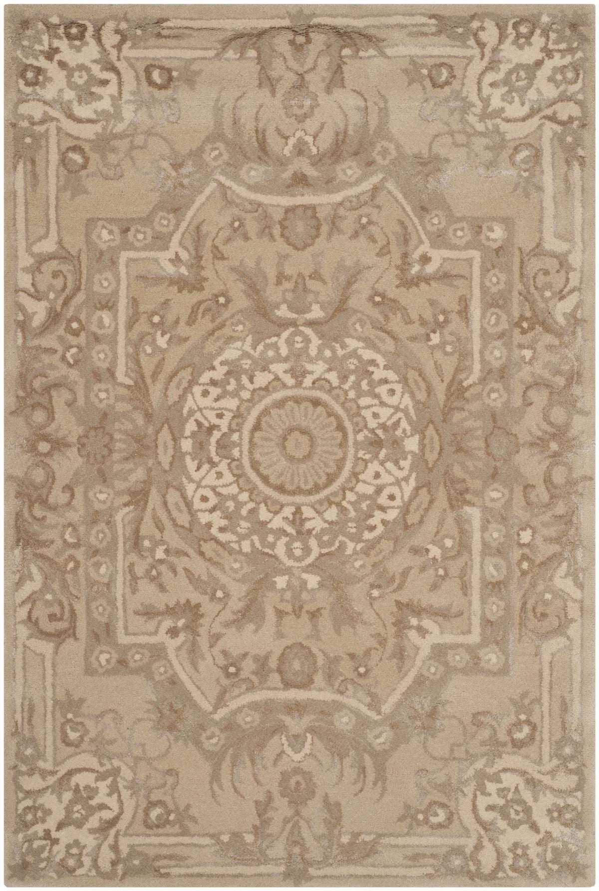 Safavieh Savonnerie 4'-0" x 6'-0" Rug in Sand