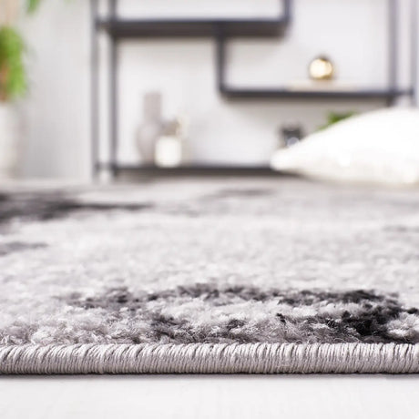 Safavieh Adirondack 4'-0" x 6'-0" Rug in Grey / Black