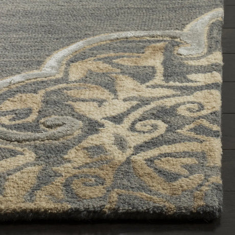 Safavieh Dip Dye 4'-0" x 6'-0" Rug in Slate / Beige