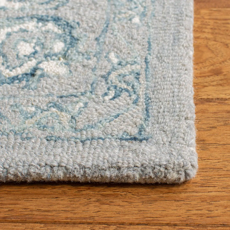 Safavieh Micro-Loop 4'-0" x 6'-0" Rug in Light Grey / Ivory