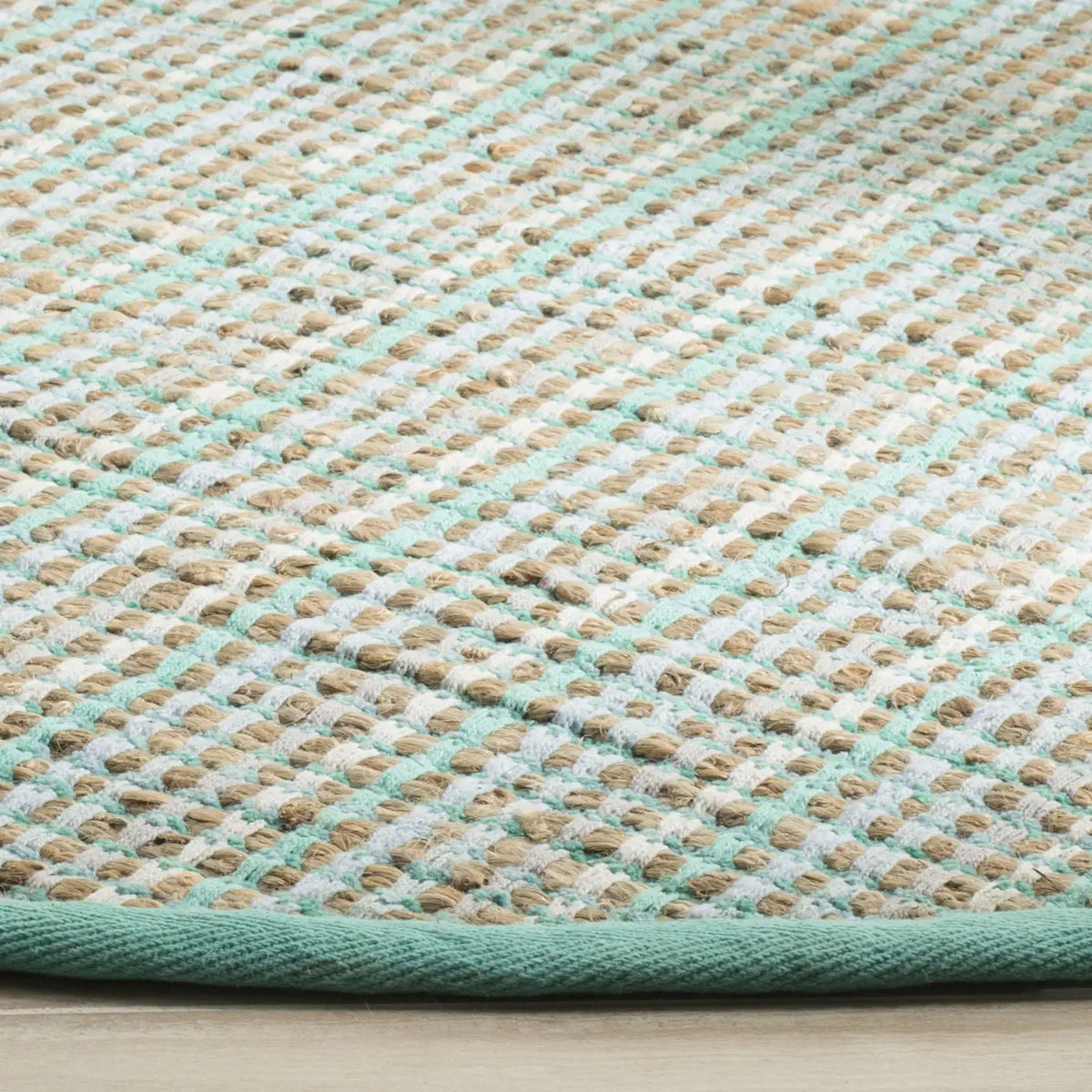Safavieh Cape Cod 6'-0" x 6'-0" Rug in Green
