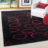Safavieh Soho 5'-0" x 8'-0" Rug in Black / Red