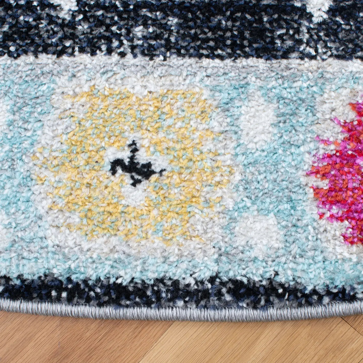 Safavieh Adirondack 6'-0" x 6'-0" Rug in Aqua / Fuchsia