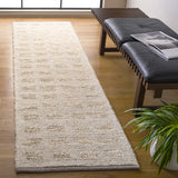 Safavieh Natura 2'-3" x 8'-0" Rug in Beige