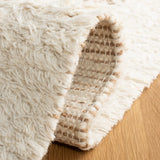 Safavieh Natura 4'-0" x 6'-0" Rug in Ivory / Natural