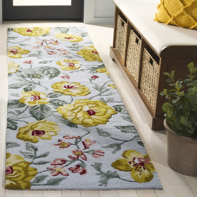 Safavieh Jardin 2'-3" x 8'-0" Rug in Gold / Sage