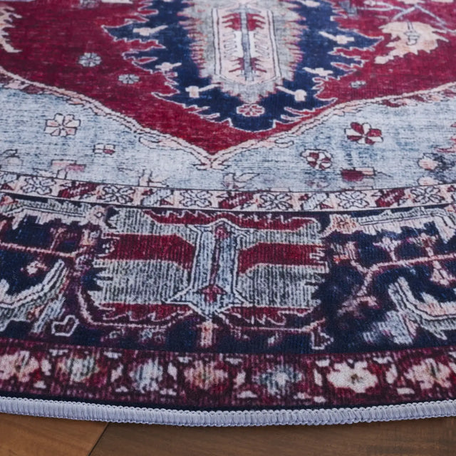 Safavieh Tucson 5'-0" x 5'-0" Rug in Red / Navy