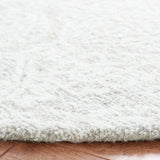 Safavieh Metro 6'-0" x 6'-0" Rug in Natural / Ivory