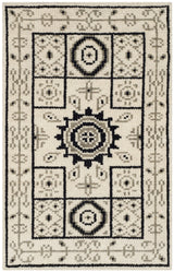 Safavieh Kenya 2'-0" x 3'-0" Rug in Ivory / Grey