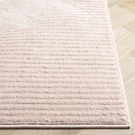 Safavieh Revive 4'-0" x 6'-0" Rug in Pink / Ivory